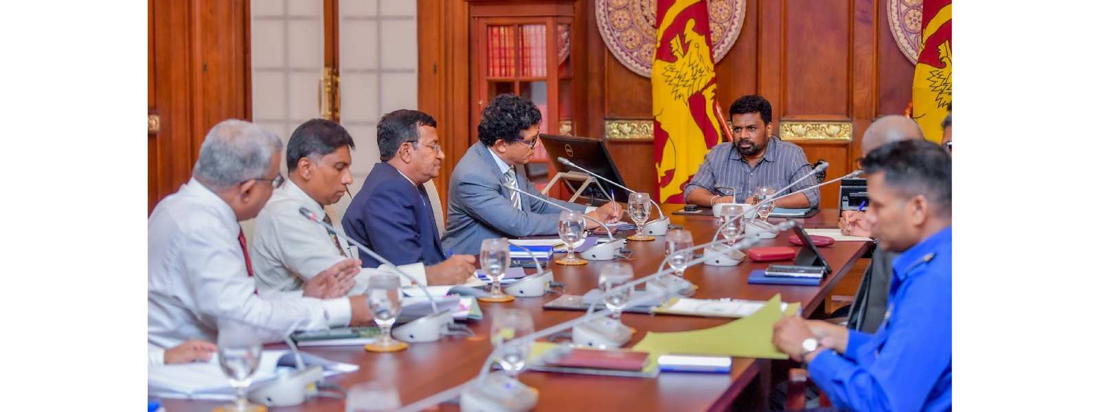 වනඅලි හා ජනතා ජීවිත සුරැකීමටත් ජනපතිගේ අවධානය